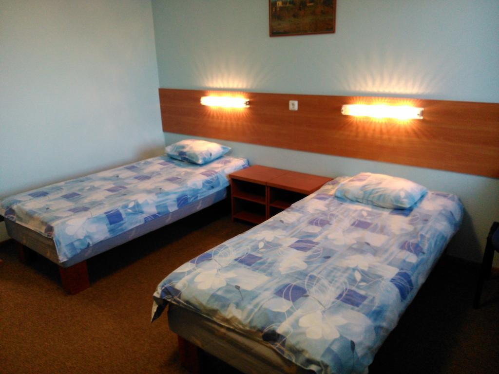 Maennimaee Guesthouse Viljandi Szoba fotó